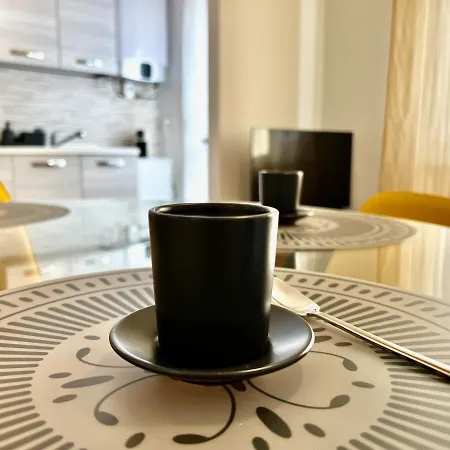 25 Minutes Milano Duomo Elegant Center Sesto Apartment